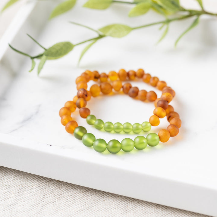 Adults | Green Sea Glass + Raw Cognac Amber Bracelet - R.B. Amber Jewelry
