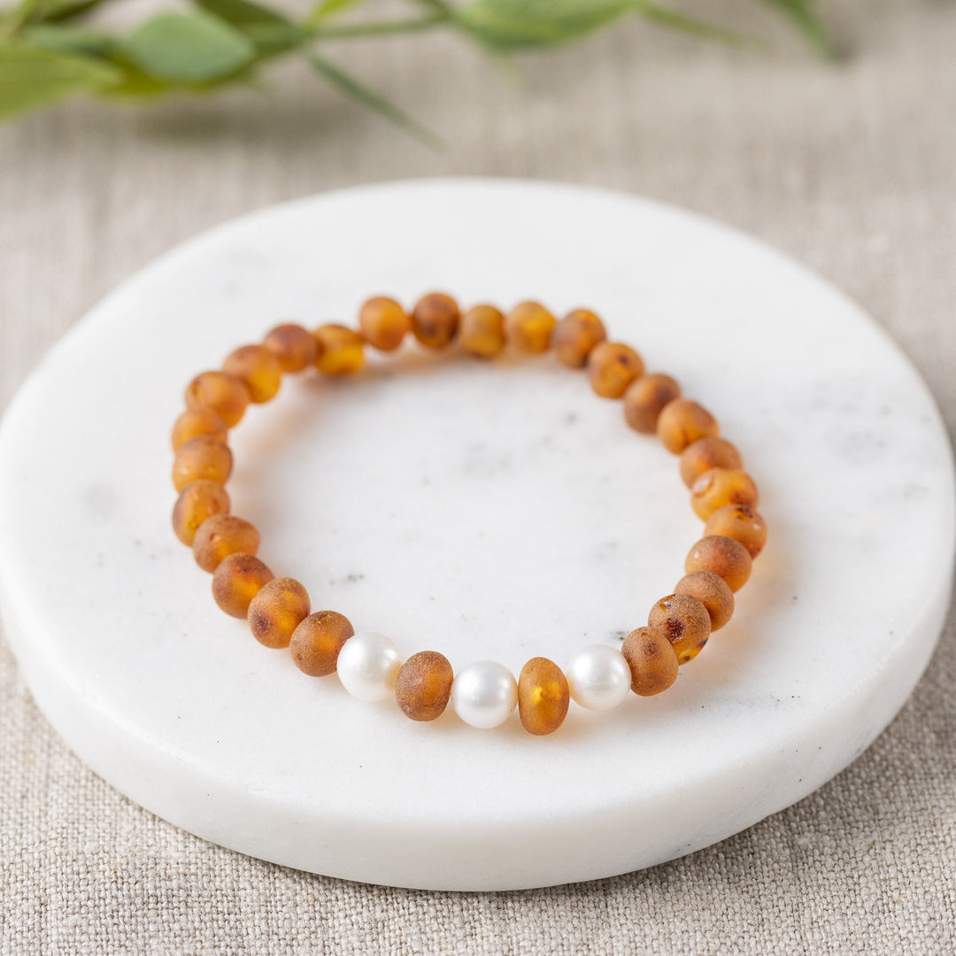 Adults | Freshwater Pearl Accent + Raw Cognac Amber Bracelet - R.B. Amber Jewelry