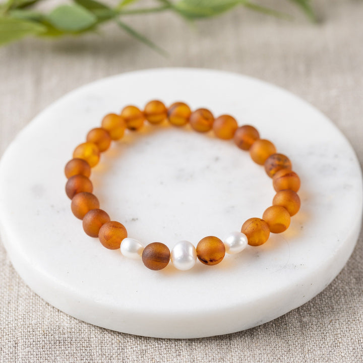 Adults | Freshwater Pearl Accent + Raw Cognac Amber Bracelet - R.B. Amber Jewelry