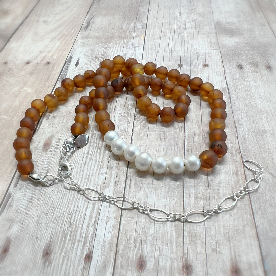 Adults | Freshwater Pearl + Raw Cognac Amber Necklace - R.B. Amber Jewelry