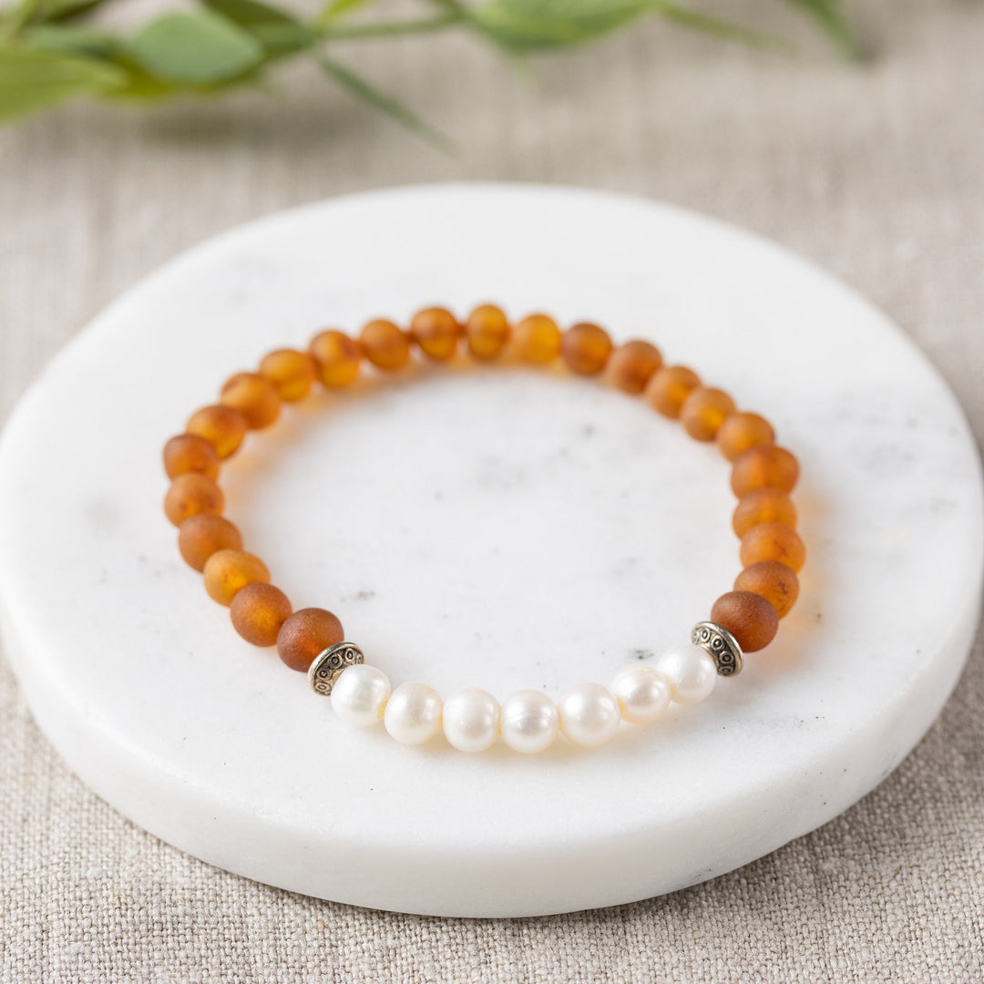 Adults | Freshwater Pearl + Raw Cognac Amber Bracelet - R.B. Amber Jewelry