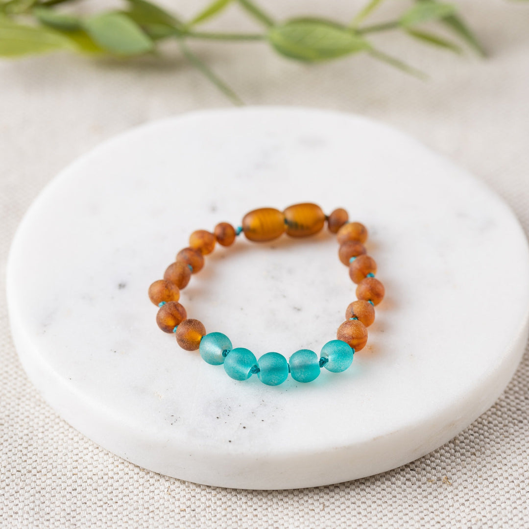 Kids | Aqua Sea Glass + Raw Cognac Amber Bracelet - R.B. Amber Jewelry