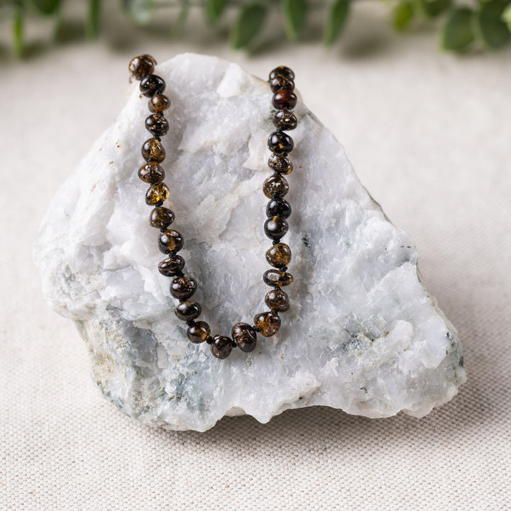 Kids | Green Baltic Amber Necklace - R.B. Amber Jewelry