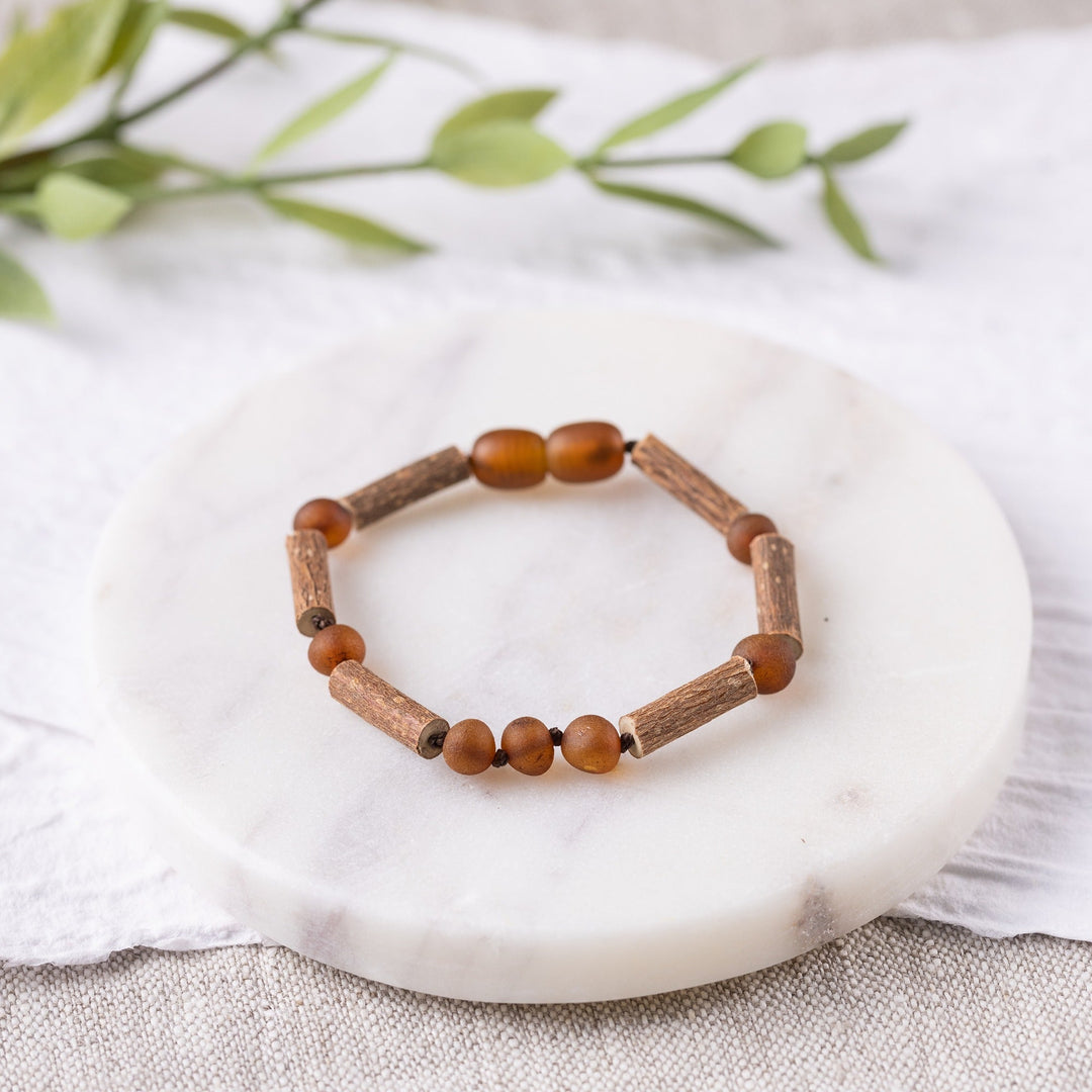 Kids | Raw Cognac Amber + Hazelwood Bracelet - R.B. Amber Jewelry